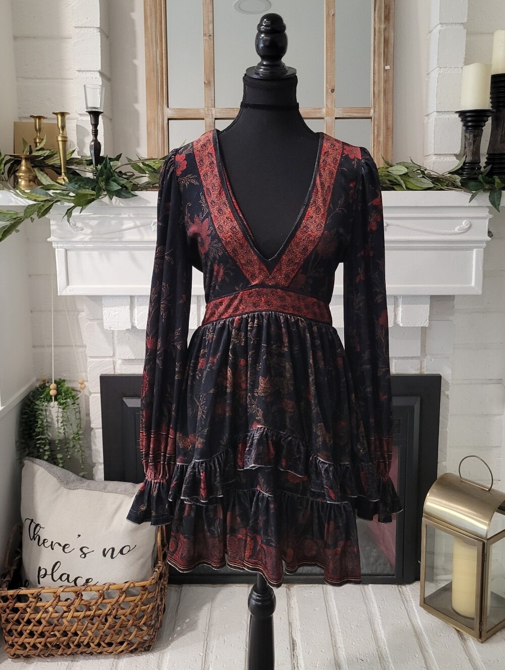 Whimsigoth Floral Black & Burgandy V-Neck Long Sleeve Velvet Tiered Dress Medium